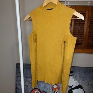 Ambiance Appeal Shoulder-less Long Sleeve Top